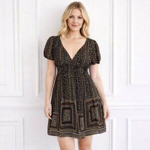 TWENTY-ONE Lined Floral Printed Dress - Medium